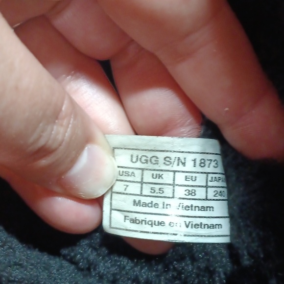 UGG black winter boots size 7 - Picture 13 of 14